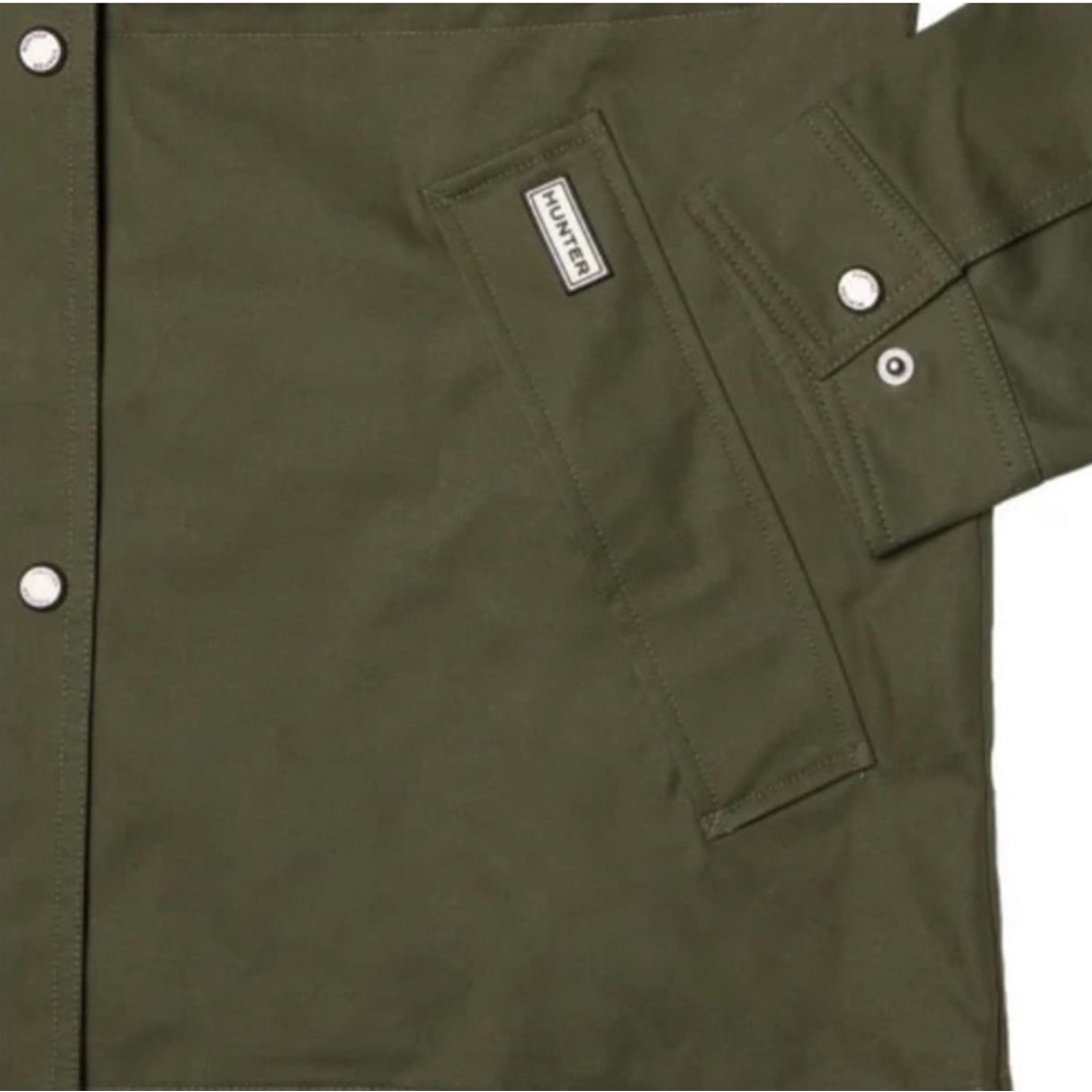 NWT Hunter Ladies' Water & Wind Resistant Rain Jacket, Olive - Picture 4 of 5